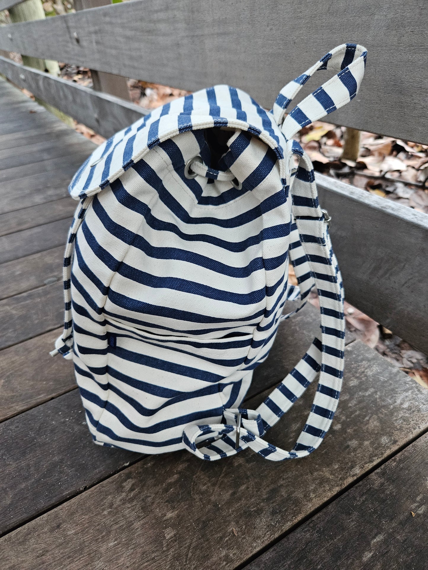 BAGGU Drawstring Backpack Canvas Stripe Navy/Natural White - Like New