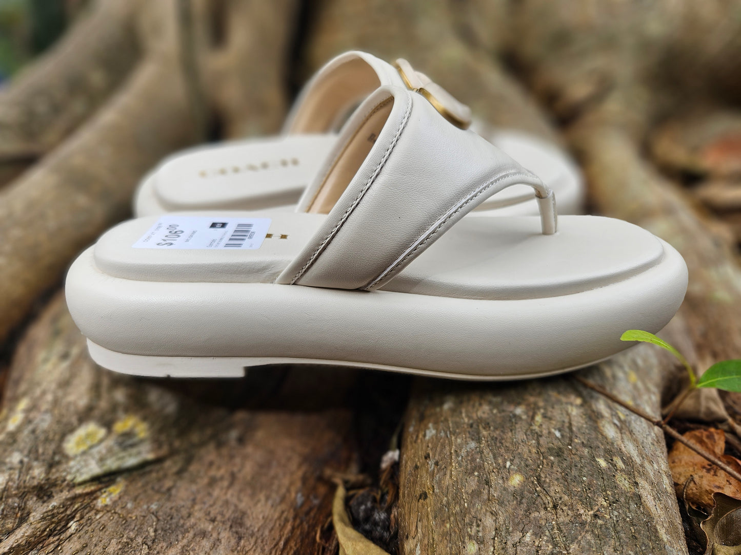 COACH Sylvie Bubble Platform Thong Sandal Size 8 Off White - NEW