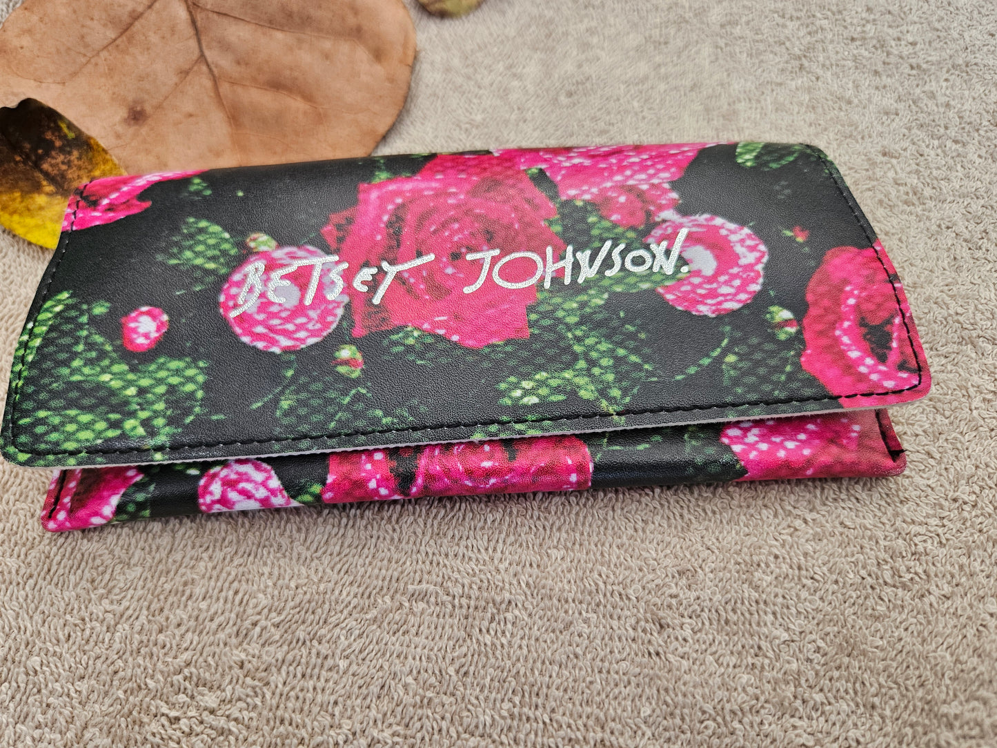 Betsy Johnson Eyeglass case